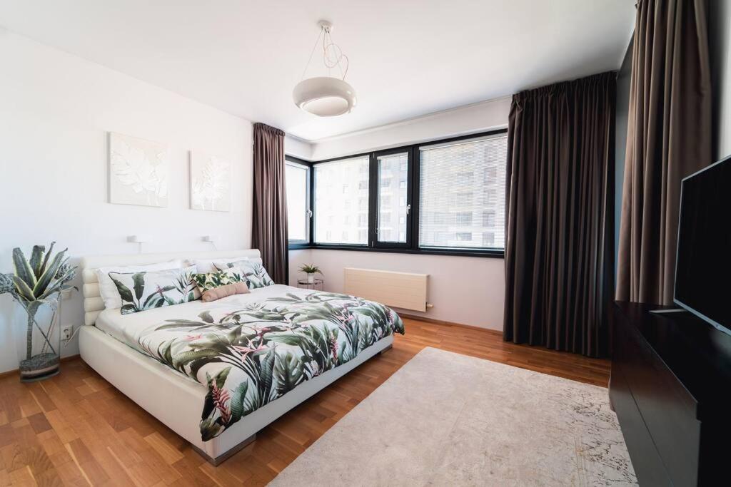 Prague Marina River View Apartment Close To City Centre Free Parking Εξωτερικό φωτογραφία
