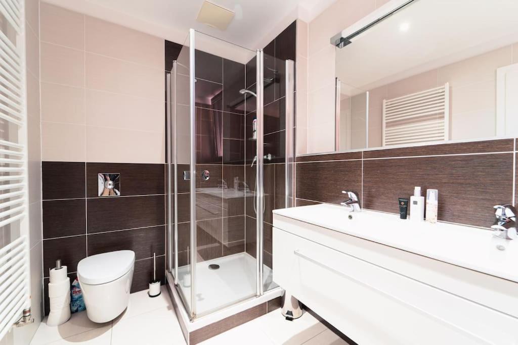 Prague Marina River View Apartment Close To City Centre Free Parking Εξωτερικό φωτογραφία